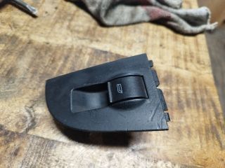 bontott AUDI A6 C5 Jobb első Ablakemelő Kapcsoló