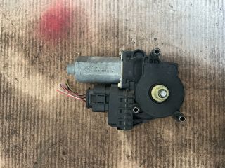 bontott AUDI A6 C5 Jobb első Ablakemelő Motor