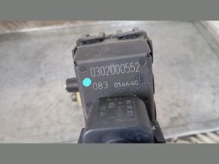 bontott AUDI A6 C5 Jobb első Ablakemelő Motor