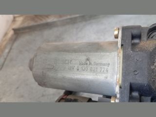 bontott AUDI A6 C5 Jobb első Ablakemelő Motor