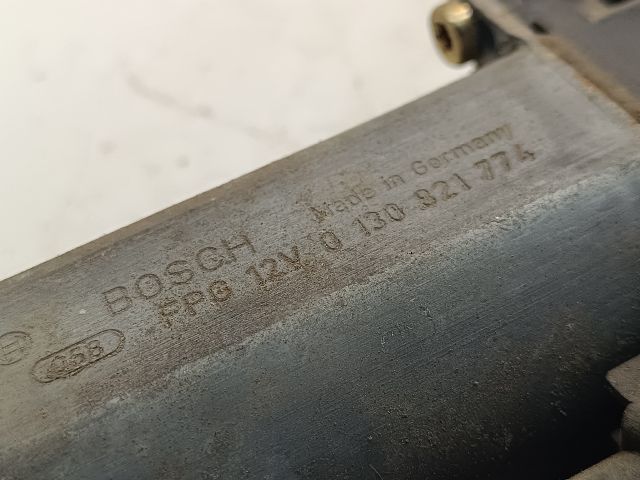 bontott AUDI A6 C5 Jobb első Ablakemelő Motor