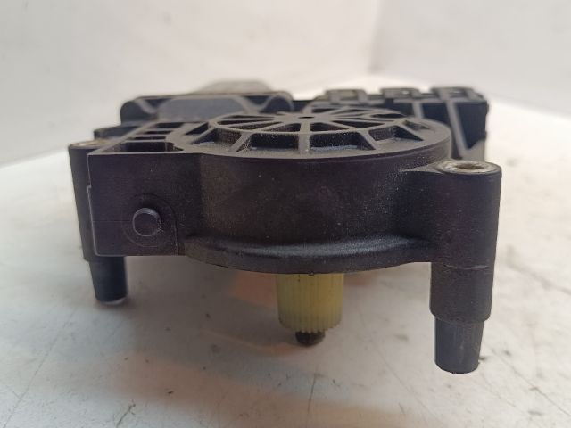 bontott AUDI A6 C5 Jobb első Ablakemelő Motor