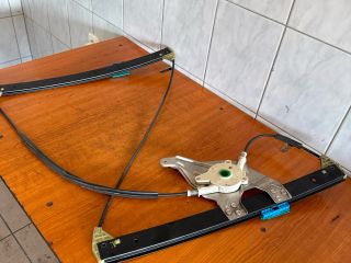 bontott AUDI A6 C5 Jobb első Ablakemelő Szerkezet (Elektromos)