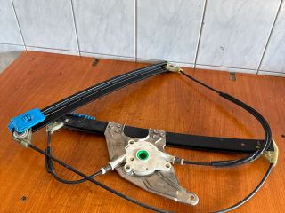 bontott AUDI A6 C5 Jobb első Ablakemelő Szerkezet (Elektromos)