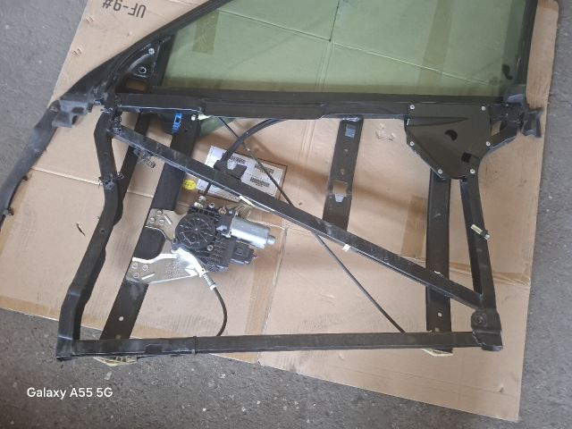bontott AUDI A6 C5 Jobb első Ablakemelő Szerkezet (Elektromos)