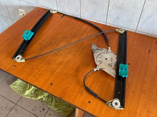 bontott AUDI A6 C5 Jobb első Ablakemelő Szerkezet (Elektromos)