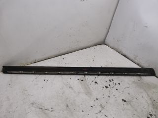 bontott AUDI A6 C5 Jobb első Ajtó Díszléc