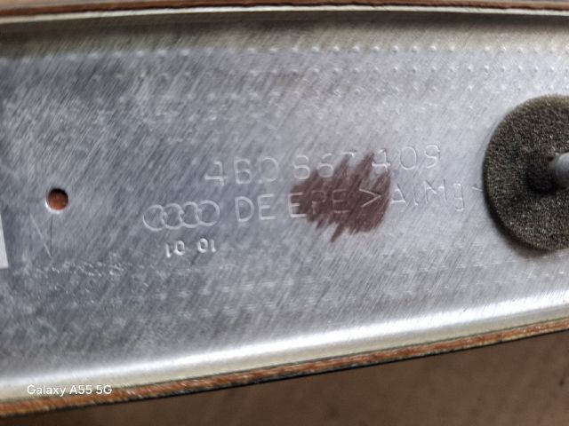 bontott AUDI A6 C5 Jobb első Ajtó Kárpit Díszléc