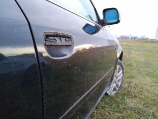 bontott AUDI A6 C5 Jobb első Ajtó (Részeivel)