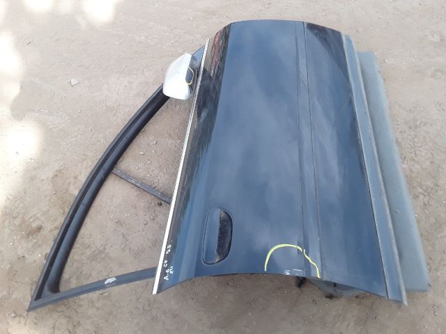 bontott AUDI A6 C5 Jobb első Ajtó (Üres lemez)