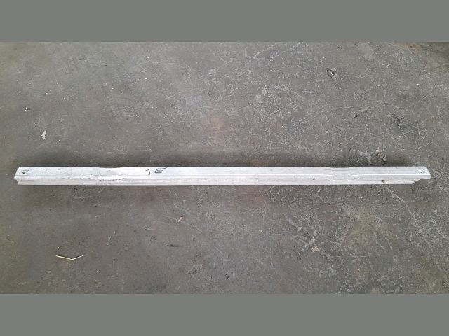 bontott AUDI A6 C5 Jobb első Ajtómerevítő