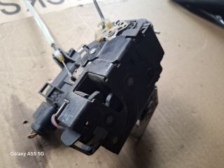 bontott AUDI A6 C5 Jobb első Ajtózár