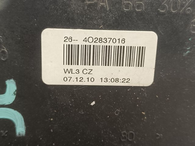 bontott AUDI A6 C5 Jobb első Ajtózár