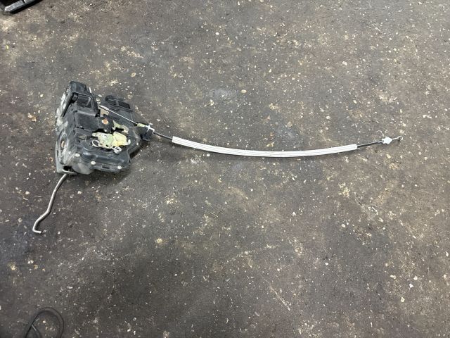 bontott AUDI A6 C5 Jobb első Ajtózár