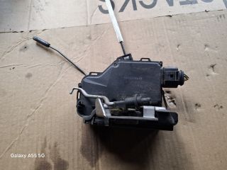 bontott AUDI A6 C5 Jobb első Ajtózár