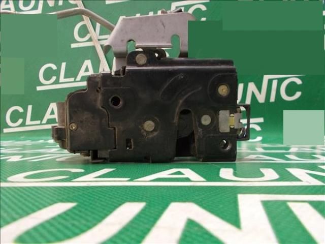 bontott AUDI A6 C5 Jobb első Ajtózár