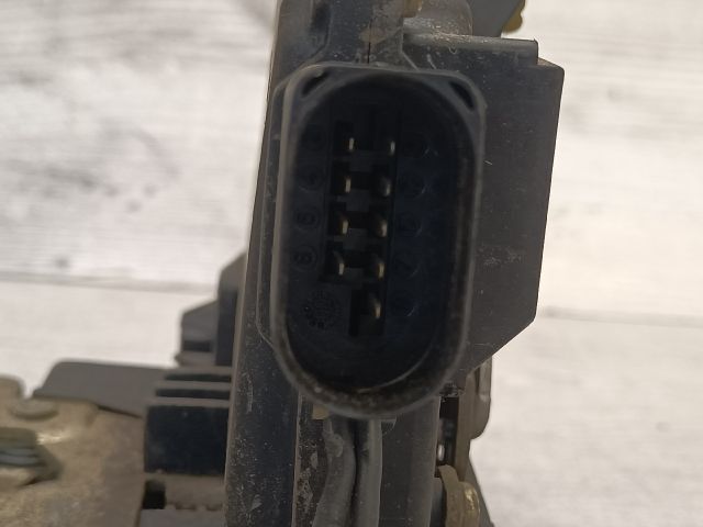 bontott AUDI A6 C5 Jobb első Ajtózár