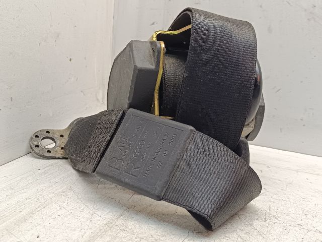 bontott AUDI A6 C5 Jobb első Biztonsági Öv