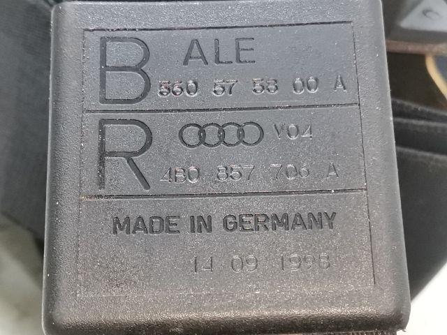 bontott AUDI A6 C5 Jobb első Biztonsági Öv