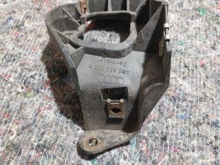 bontott AUDI A6 C5 Jobb első Küszöb Tartó