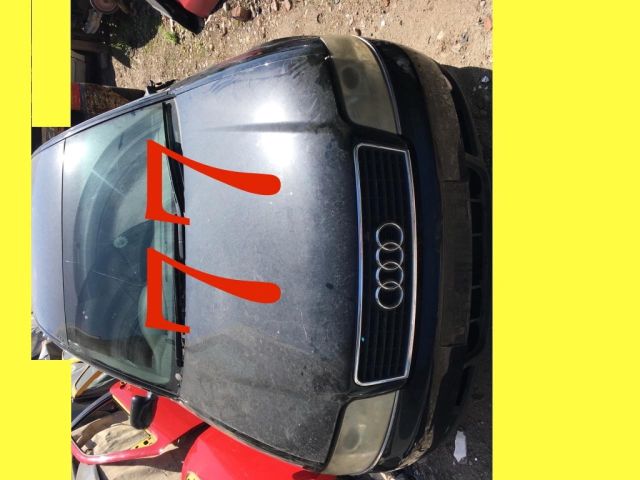 bontott AUDI A6 C5 Jobb első Lökhárító Tartó (Műanyag)