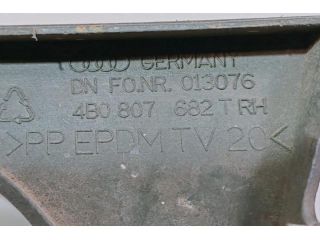 bontott AUDI A6 C5 Jobb első Lökhárító Vakborítás