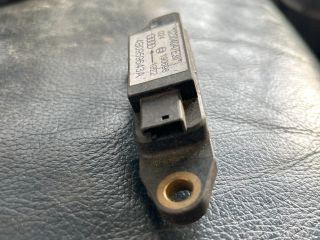 bontott AUDI A6 C5 Jobb első Oldal Ütközés Érzékelő
