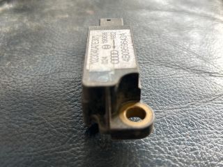 bontott AUDI A6 C5 Jobb első Oldal Ütközés Érzékelő