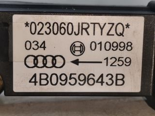 bontott AUDI A6 C5 Jobb első Oldal Ütközés Érzékelő