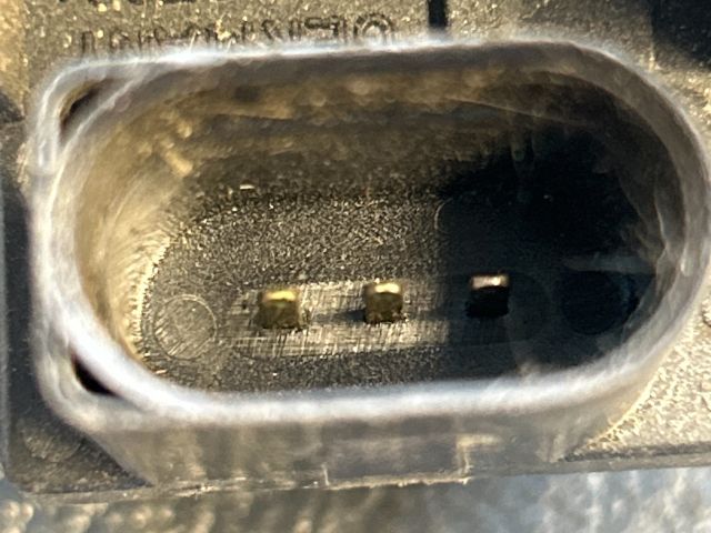 bontott AUDI A6 C5 Jobb első Oldal Ütközés Érzékelő