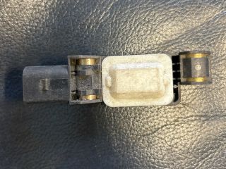 bontott AUDI A6 C5 Jobb első Oldal Ütközés Érzékelő