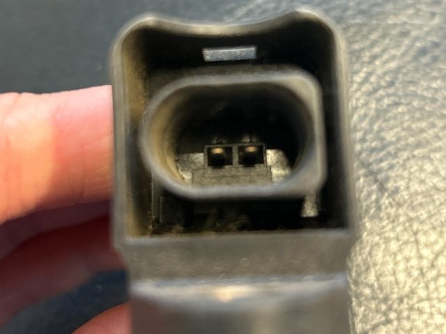 bontott AUDI A6 C5 Jobb első Oldal Ütközés Érzékelő