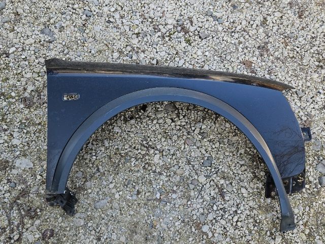 bontott AUDI A6 C5 Jobb első Sárvédő