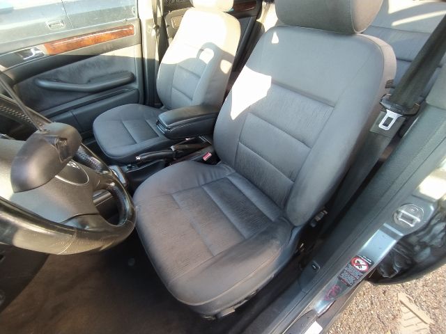 bontott AUDI A6 C5 Jobb első Ülés