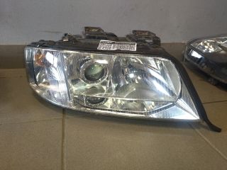 bontott AUDI A6 C5 Jobb Fényszóró