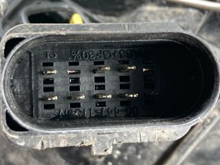 bontott AUDI A6 C5 Jobb Fényszóró