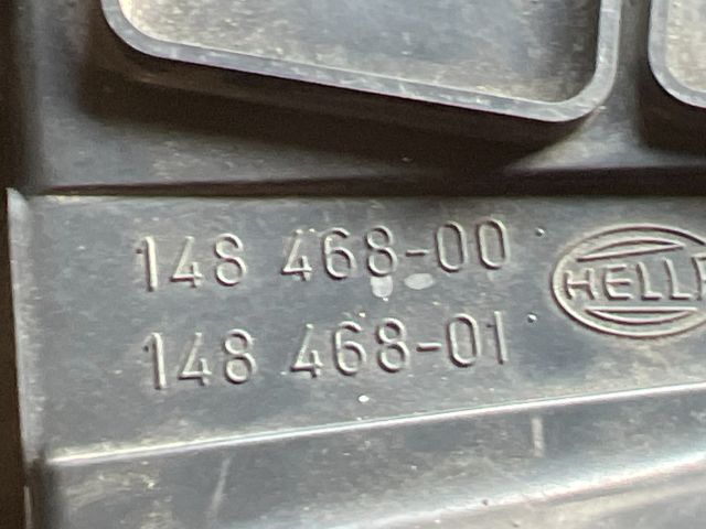 bontott AUDI A6 C5 Jobb Fényszóró