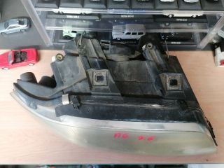 bontott AUDI A6 C5 Jobb Fényszóró