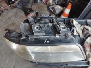 bontott AUDI A6 C5 Jobb Fényszóró