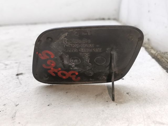 bontott AUDI A6 C5 Jobb Fényszórómosó Fedél