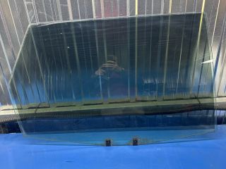 bontott AUDI A6 C5 Jobb hátsó Ablak