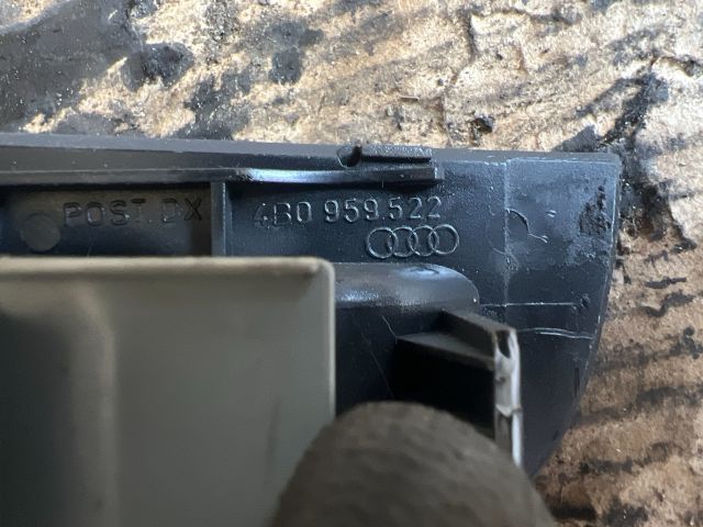 bontott AUDI A6 C5 Jobb hátsó Ablakemelő Kapcsoló