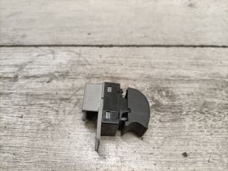 bontott AUDI A6 C5 Jobb hátsó Ablakemelő Kapcsoló