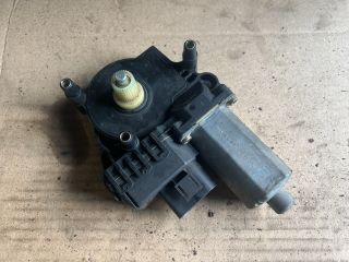 bontott AUDI A6 C5 Jobb hátsó Ablakemelő Motor