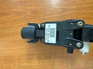 bontott AUDI A6 C5 Jobb hátsó Ablakemelő Motor