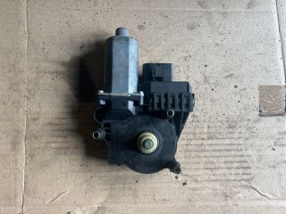 bontott AUDI A6 C5 Jobb hátsó Ablakemelő Motor