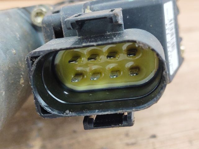 bontott AUDI A6 C5 Jobb hátsó Ablakemelő Motor