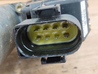 bontott AUDI A6 C5 Jobb hátsó Ablakemelő Motor