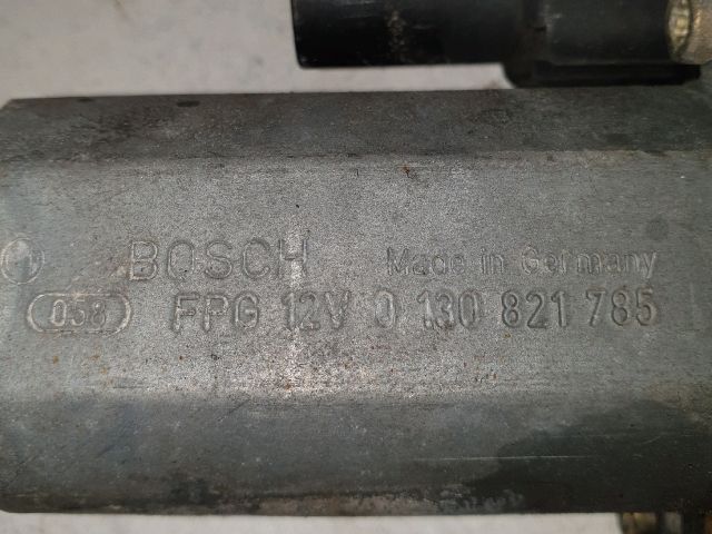 bontott AUDI A6 C5 Jobb hátsó Ablakemelő Motor