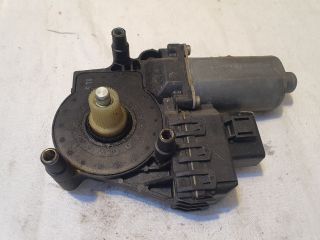 bontott AUDI A6 C5 Jobb hátsó Ablakemelő Motor